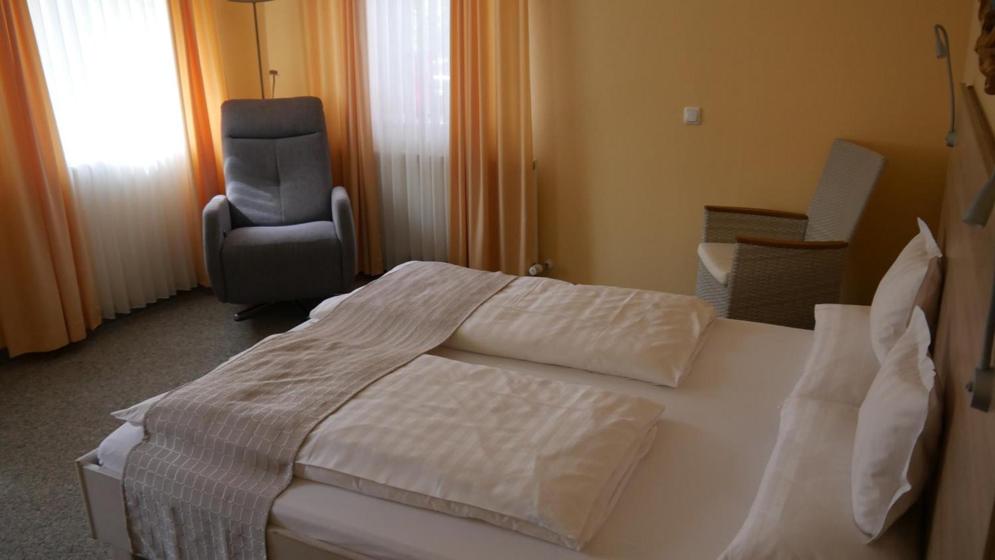 Hotel Gewuerzmuehle Berching Buitenkant foto